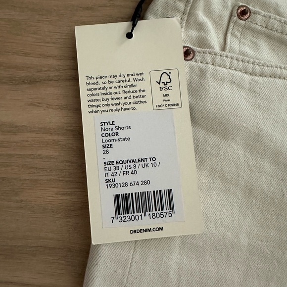 Dr. Denim Nora Jean Shorts Off White - Picture 4 of 7